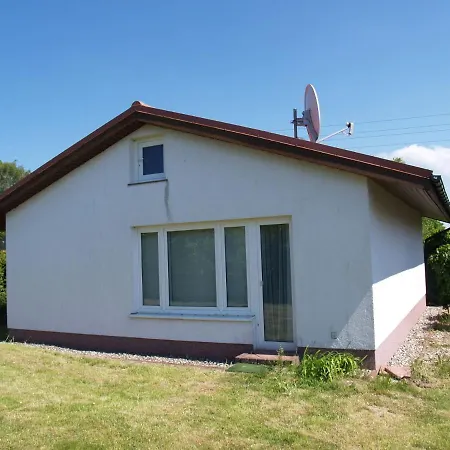 Prázdninový dům Charming Bungalow With Fenced Garden In Bastorf *
