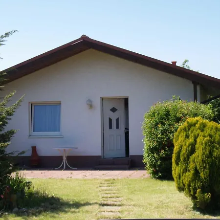 Charming Bungalow With Fenced Garden In Bastorf